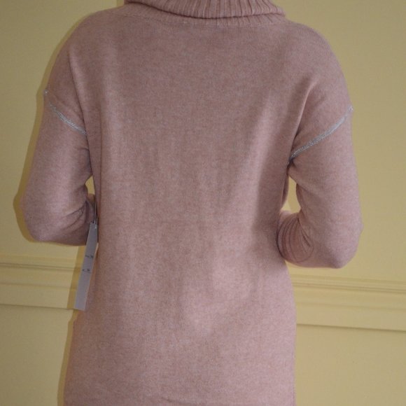 Dress Style Sweater - Picture 5 of 14